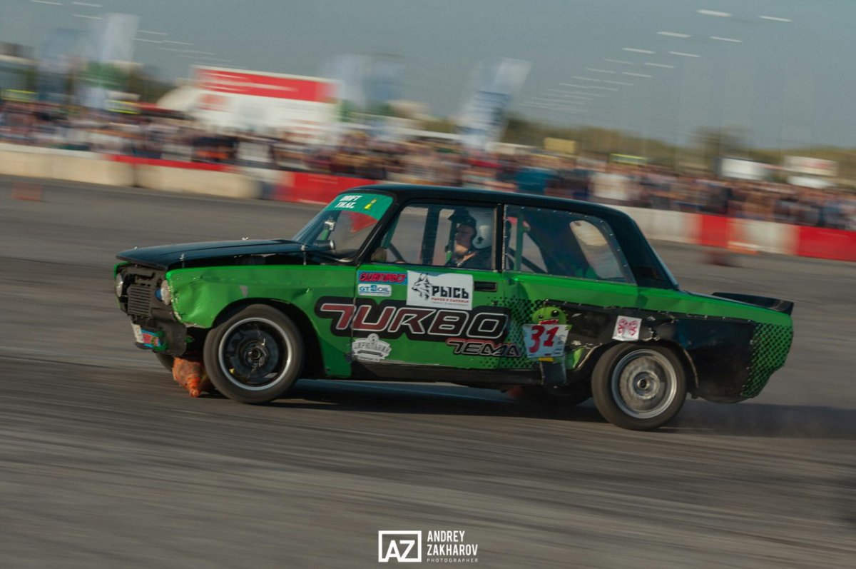 Дрифт Lada Vesta RDS