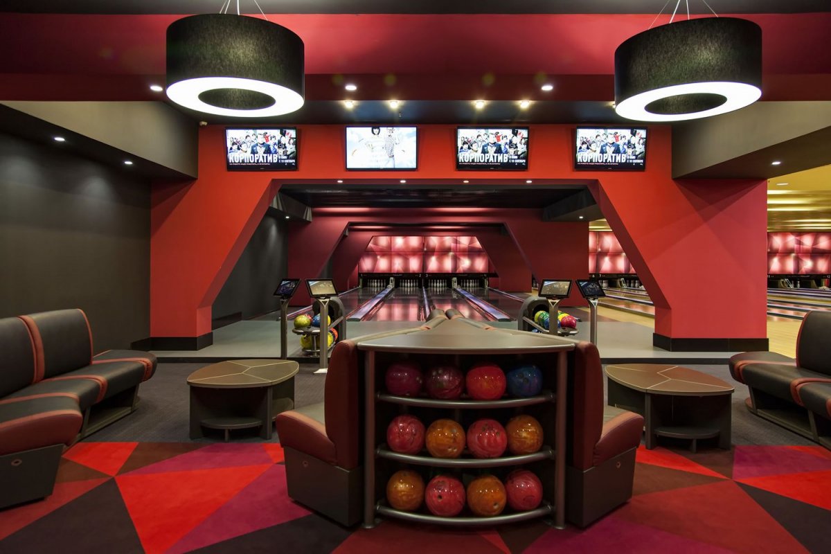 Ice Bowling