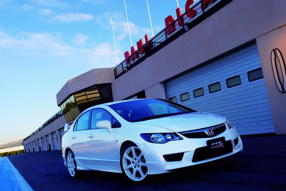 Honda Civic Type r 4