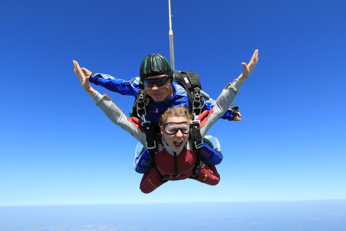 Прыжок с парашютом
