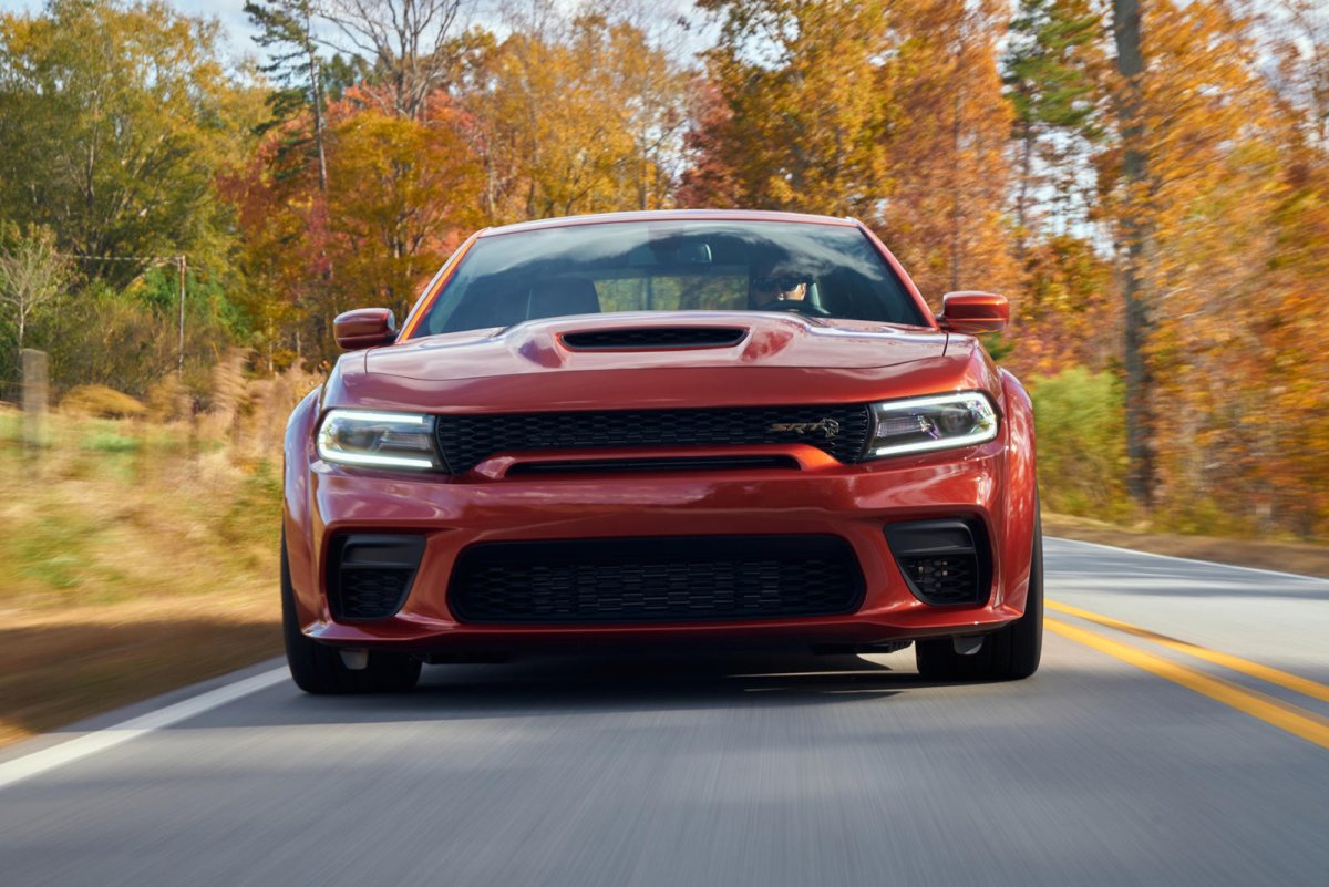 Dodge Charger Hellcat 2021