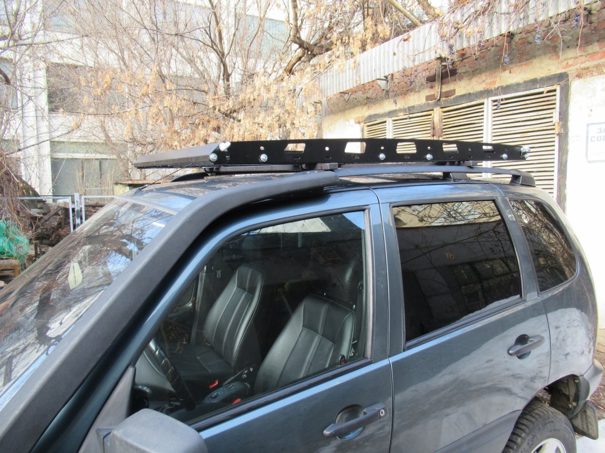 Багажник Lux стандарт на крышу Chevrolet Niva без рейлингов (2002-2018), 1.3 м