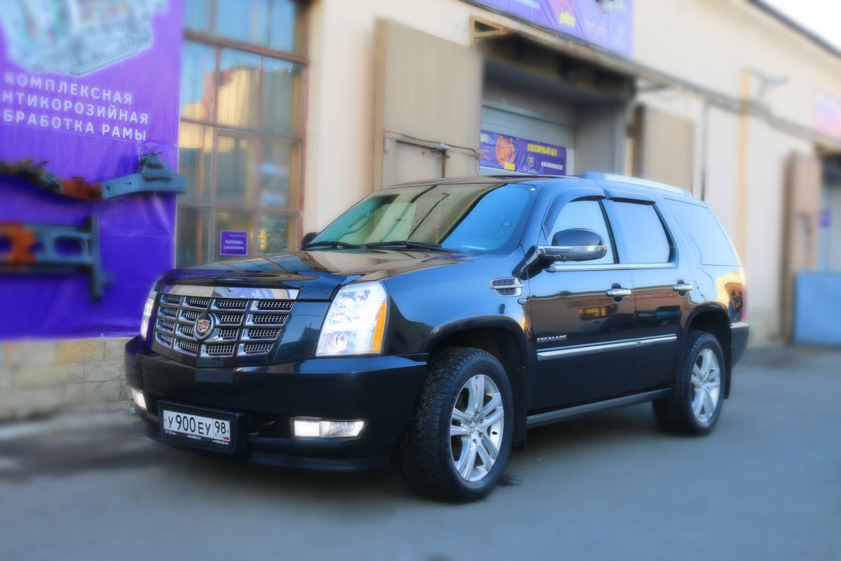 Cadillac Escalade gmt900