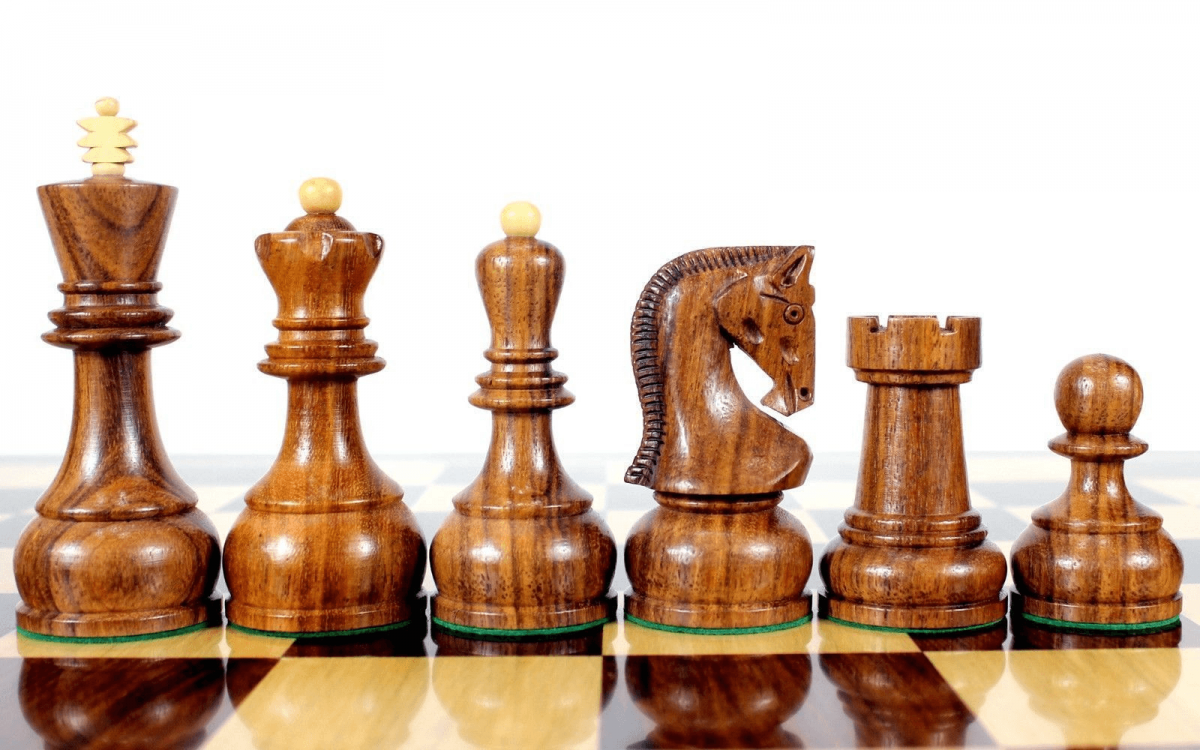 Повторение шахматных фигур