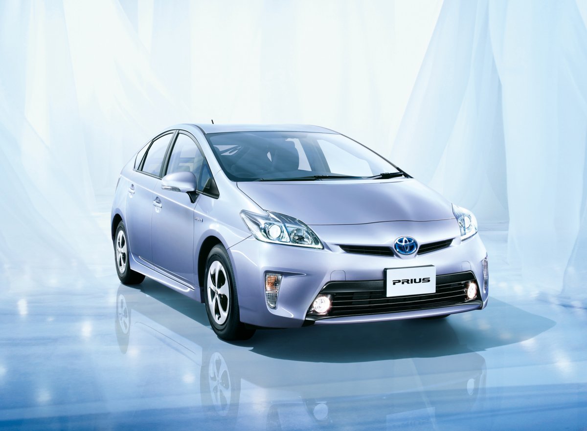 2016 Prius-40