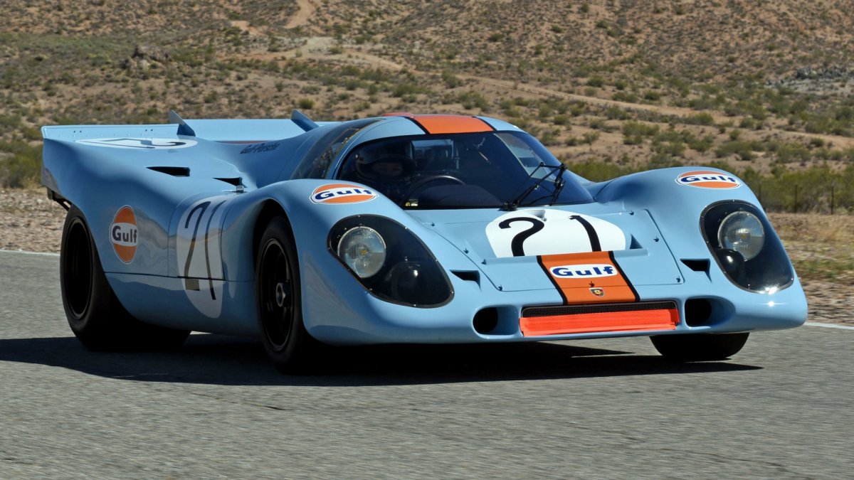 Астон Мартин dbr1
