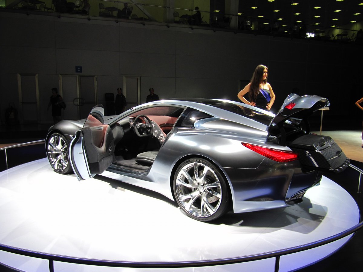 Концепт BMW Vision next 100