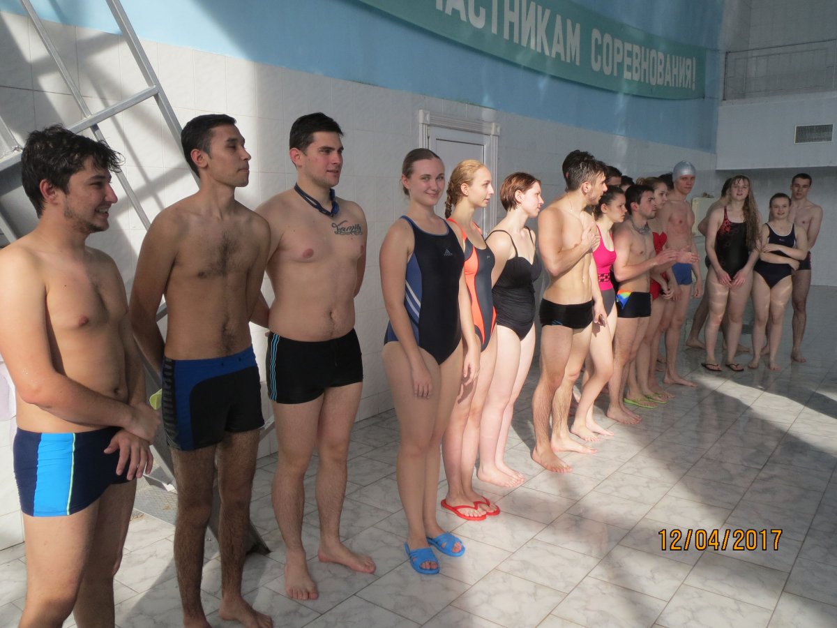 СКФУ бассейн плаванием