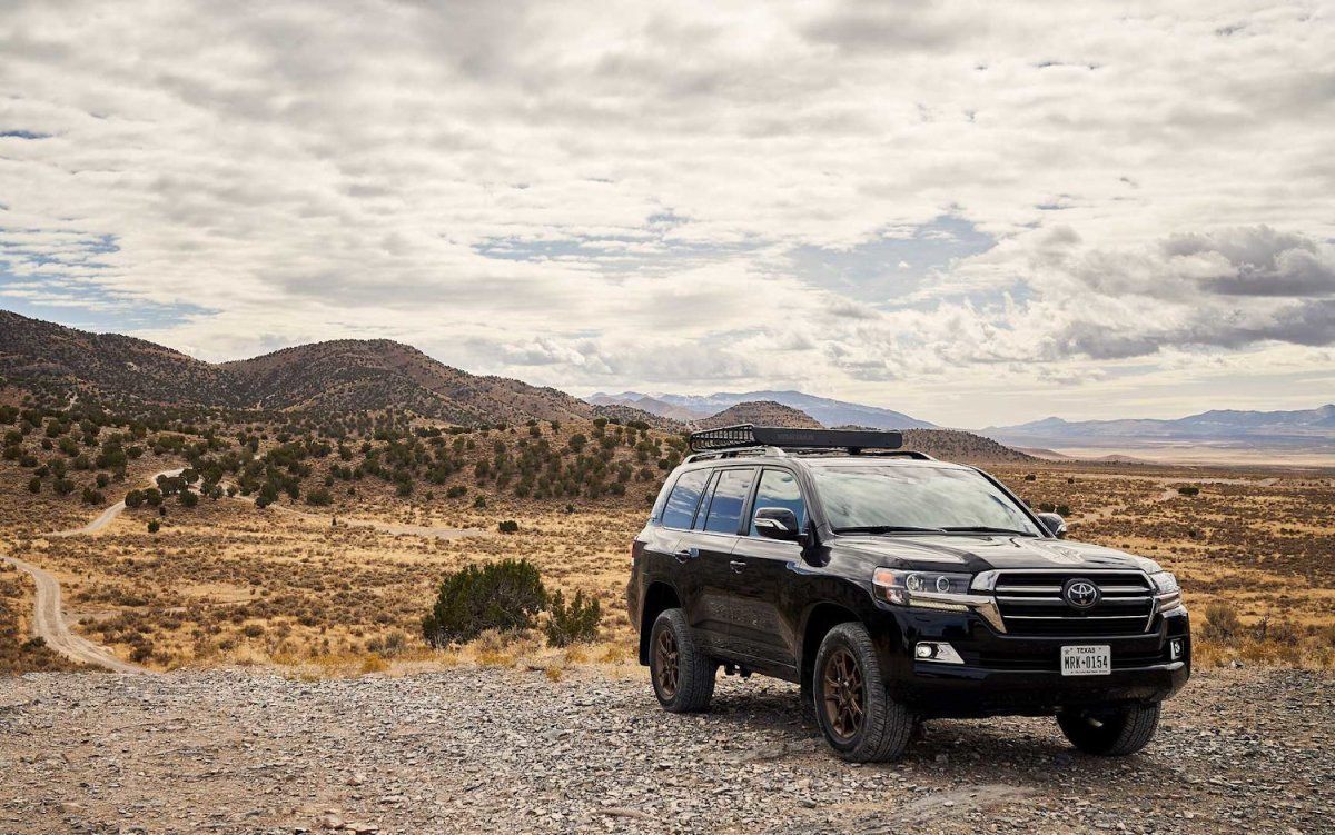 Toyota Land Cruiser Heritage Edition