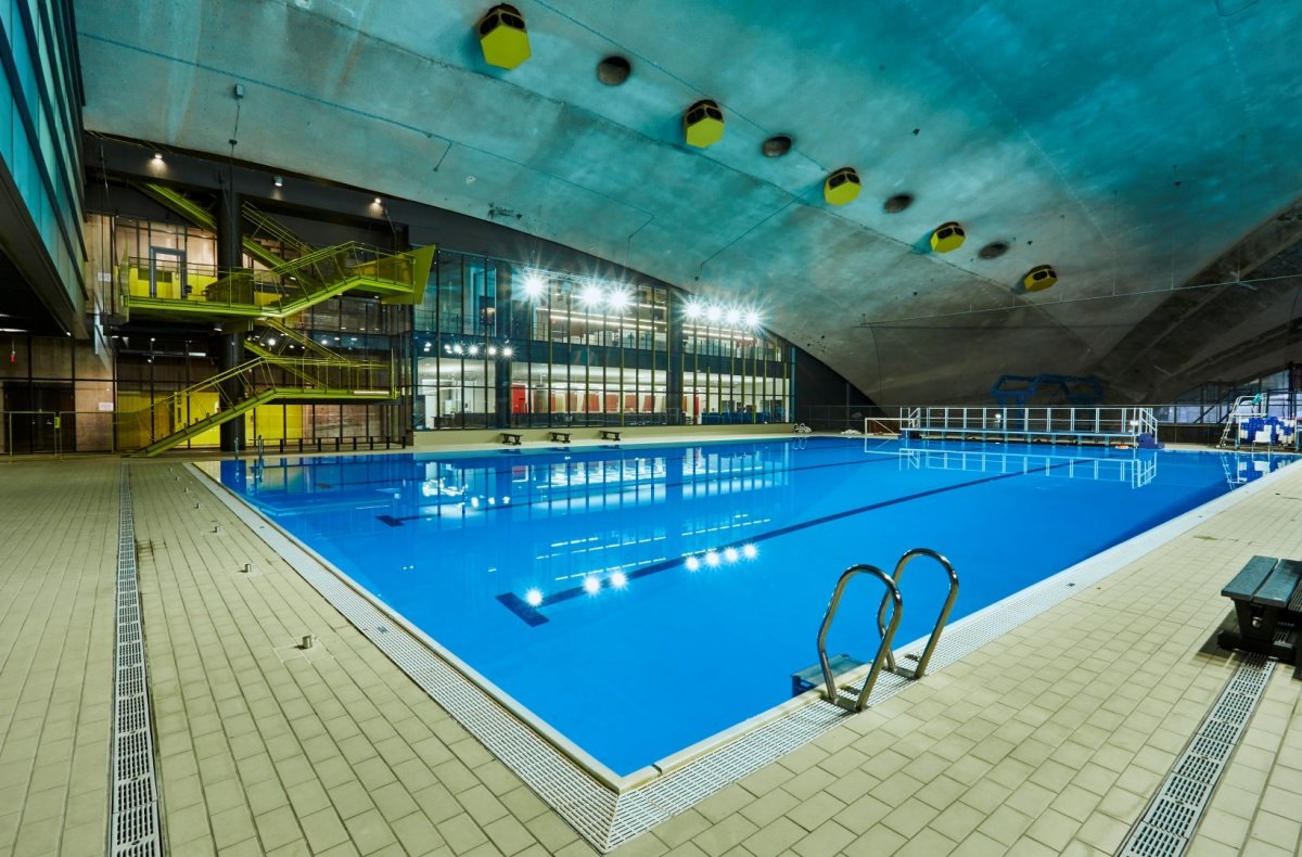 Плавательный бассейн Олимпик