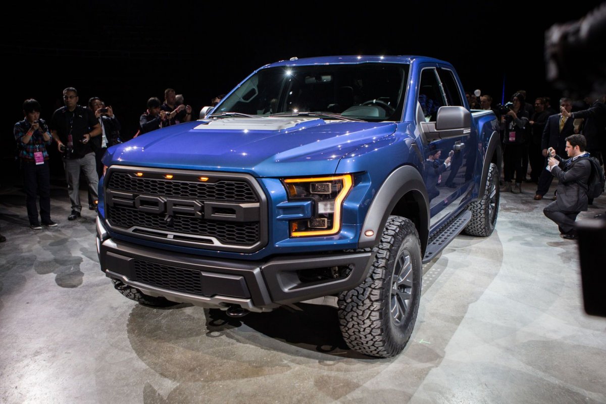Ford пикап f 150 черный