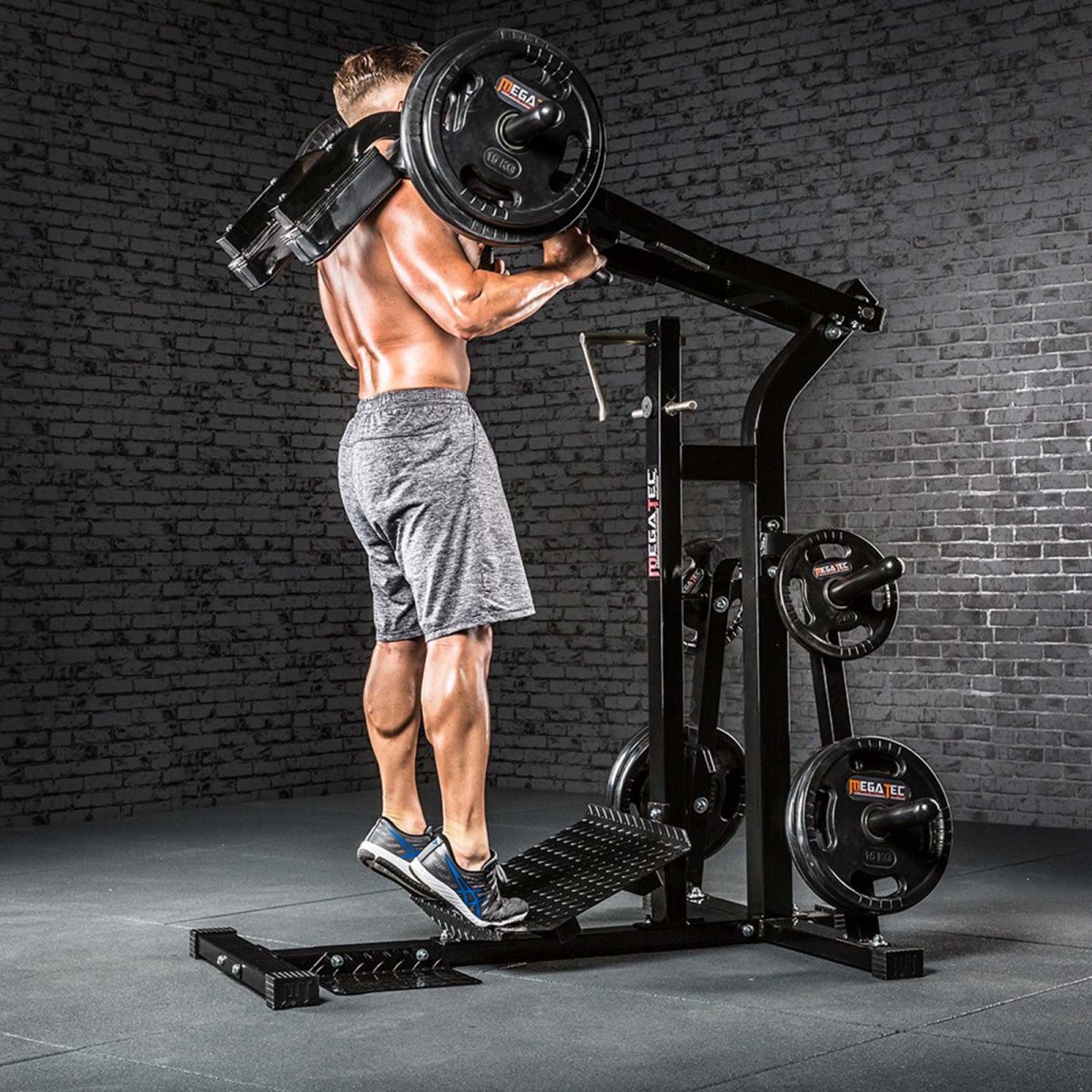 Leverage Squat Machine (r2)