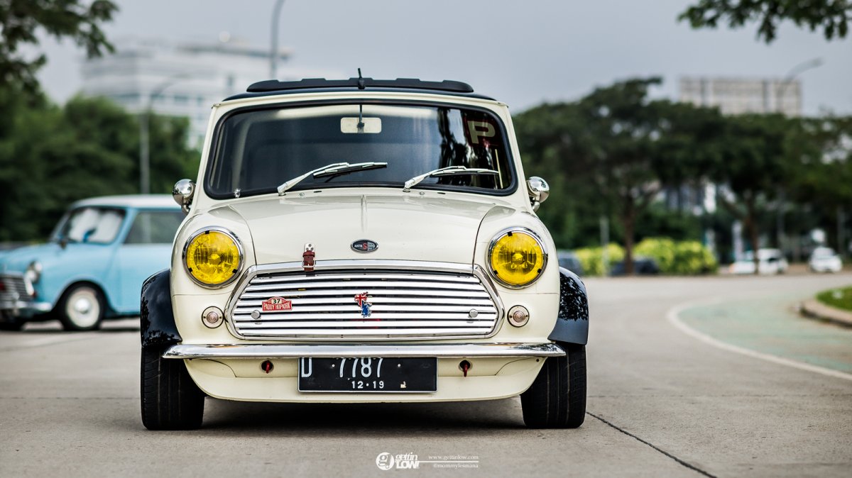 Morris Minor traveller