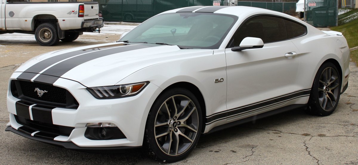 Ford Mustang 2017 White