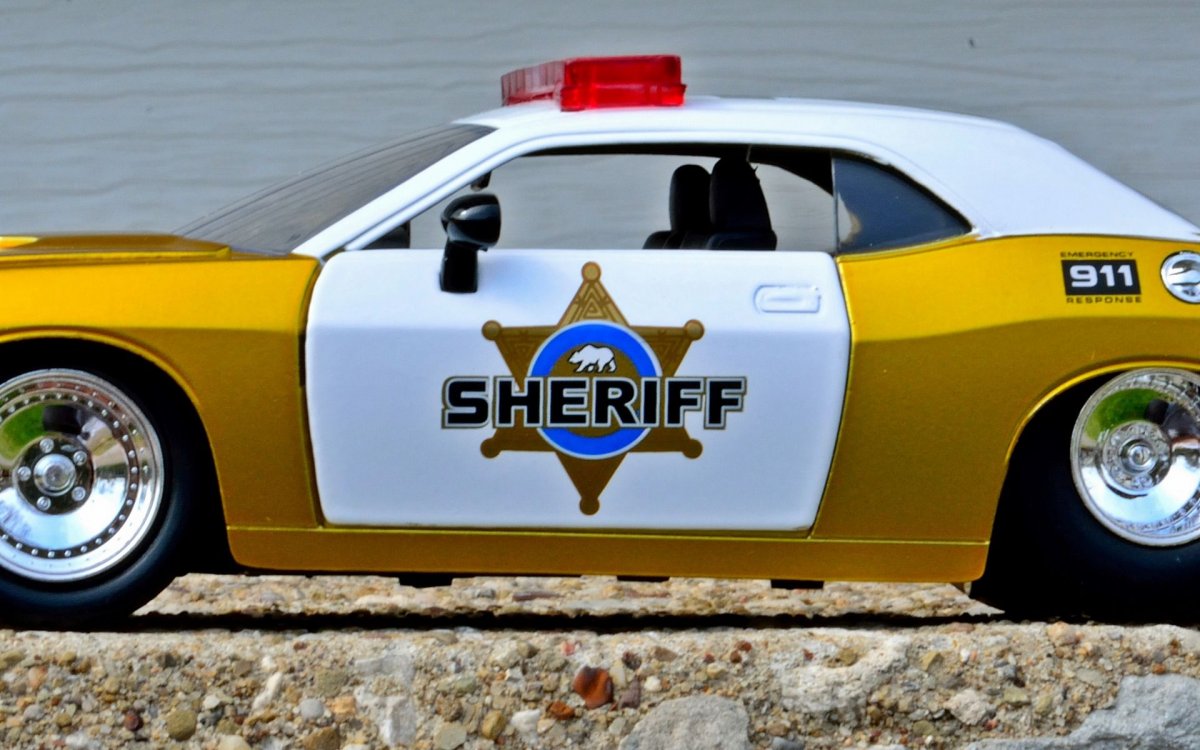 Broward County Sheriff's машина