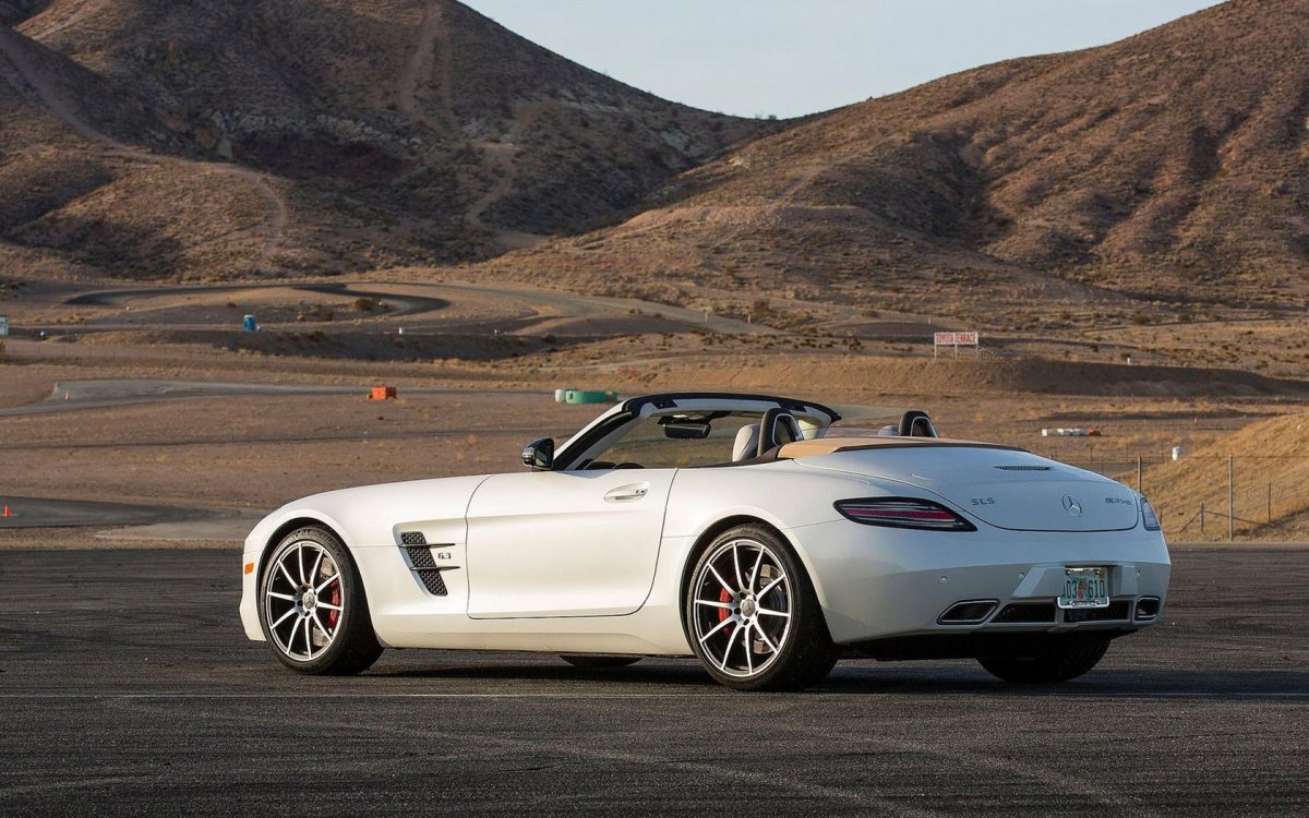 Mercedes-Benz SLS AMG gt Roadster