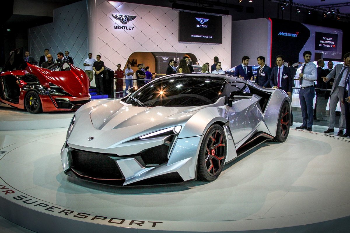2015 W Motors Fenyr Supersport