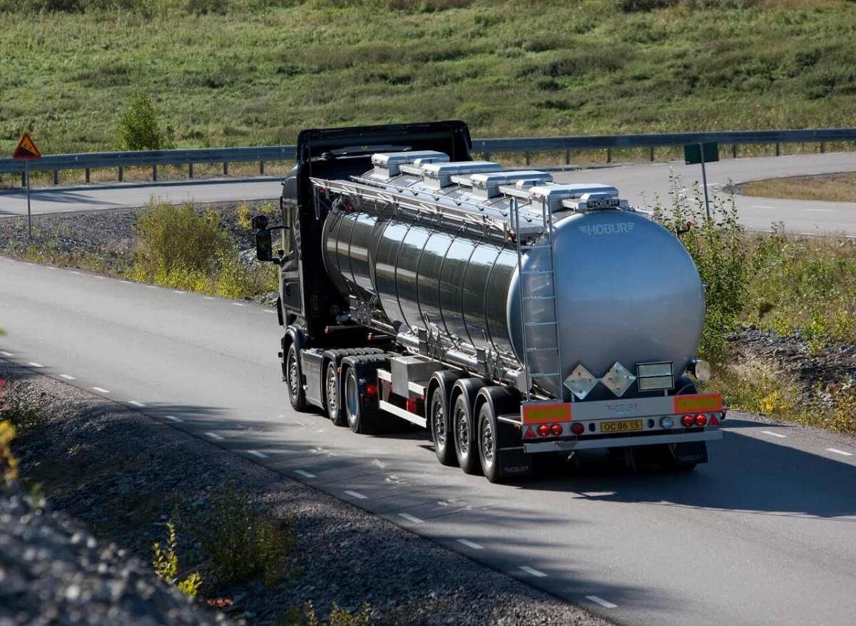 DAF XF 106 бензовоз