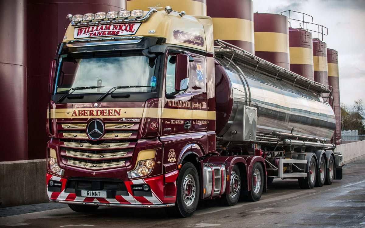 Mercedes-Benz Actros Cistern