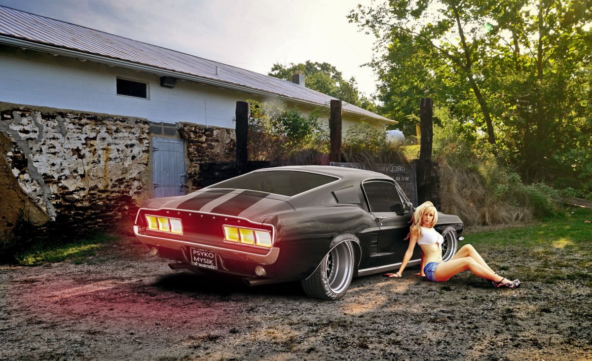 Ford Mustang 1967 с девушкой