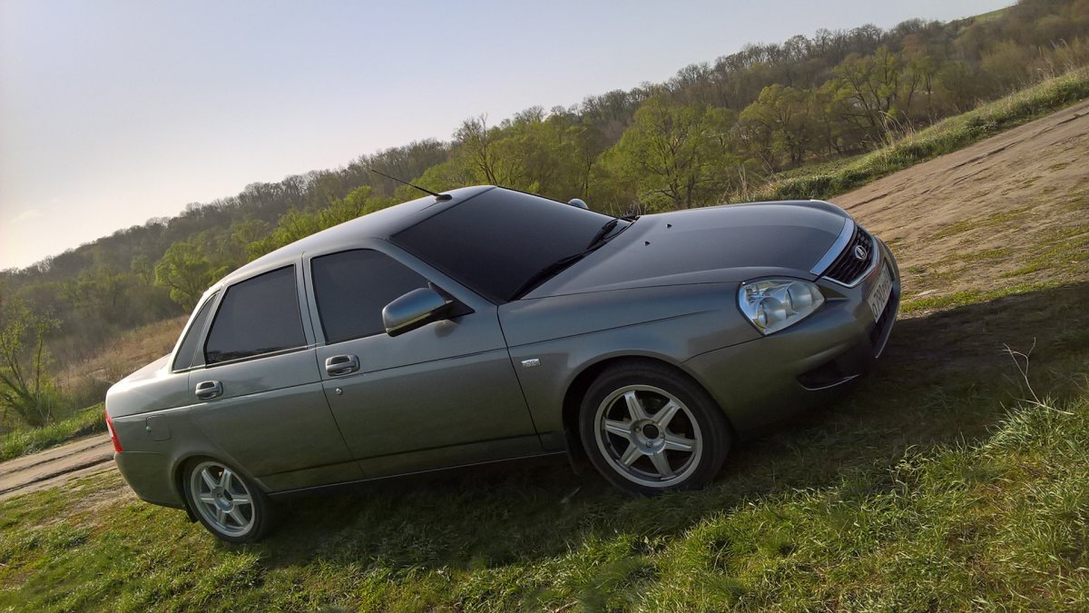 Lada Priora 2012 года кварц