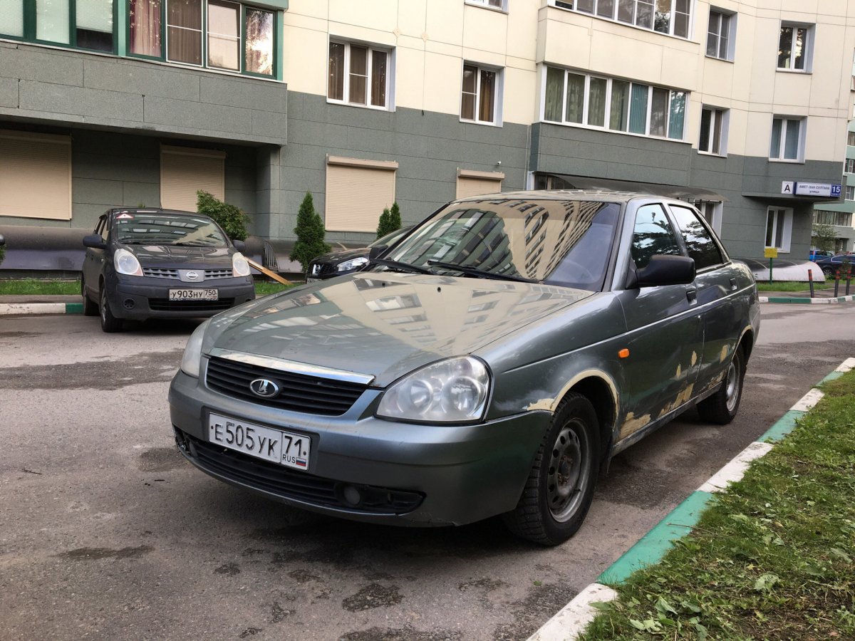 Приора седан кварц 2007