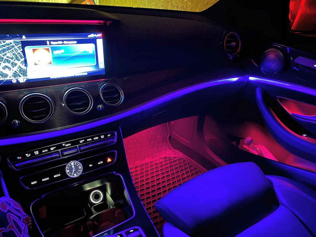Mercedes Benz w213 салон подсветка