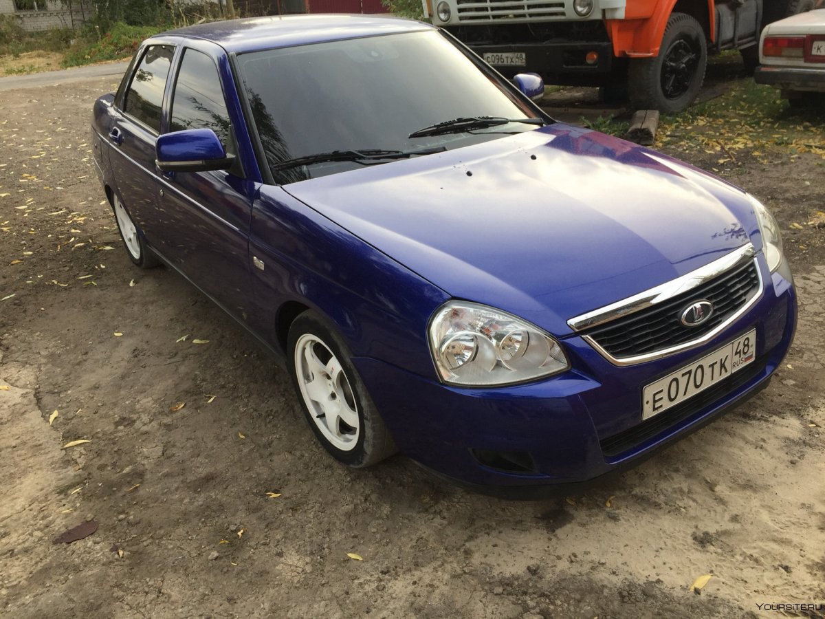 Лада Приора Персей седан