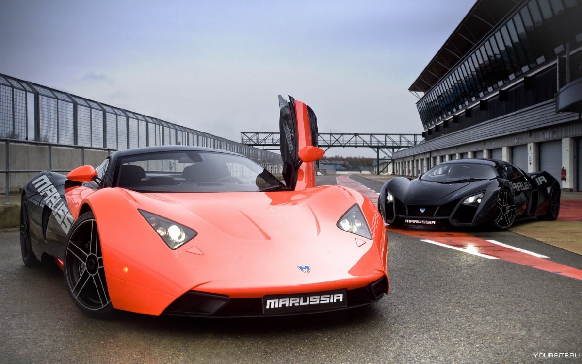 Спорткар Marussia b2