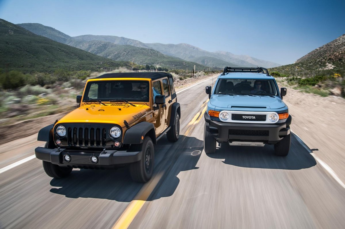 Toyota FJ Cruiser 2011