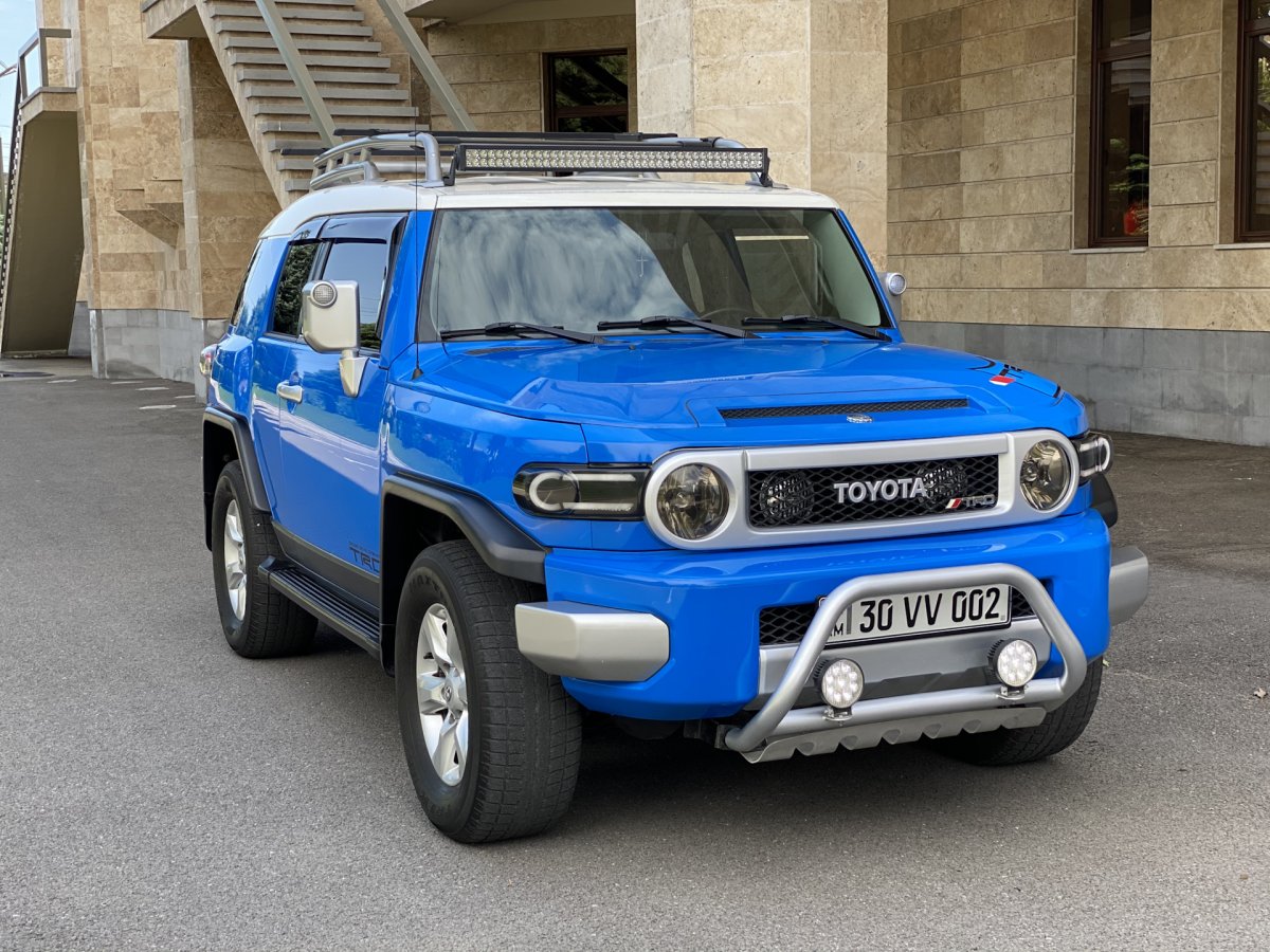 Toyota FJ Cruiser