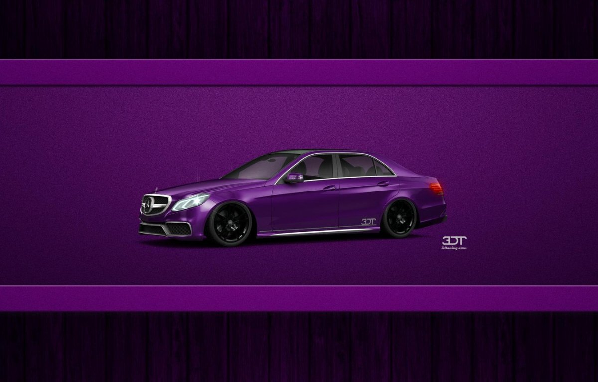 Фиолетовый Mercedes