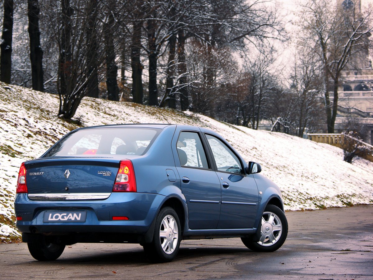 Renault Logan 1