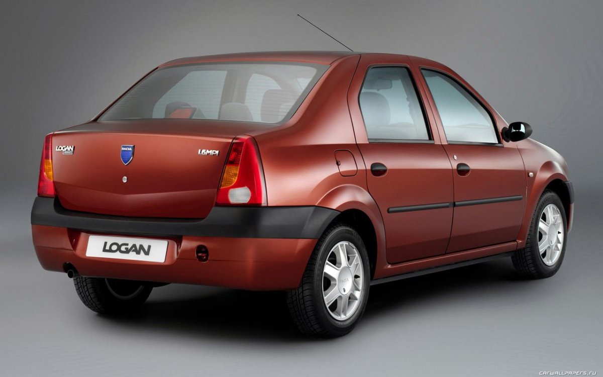 Dacia Logan седан
