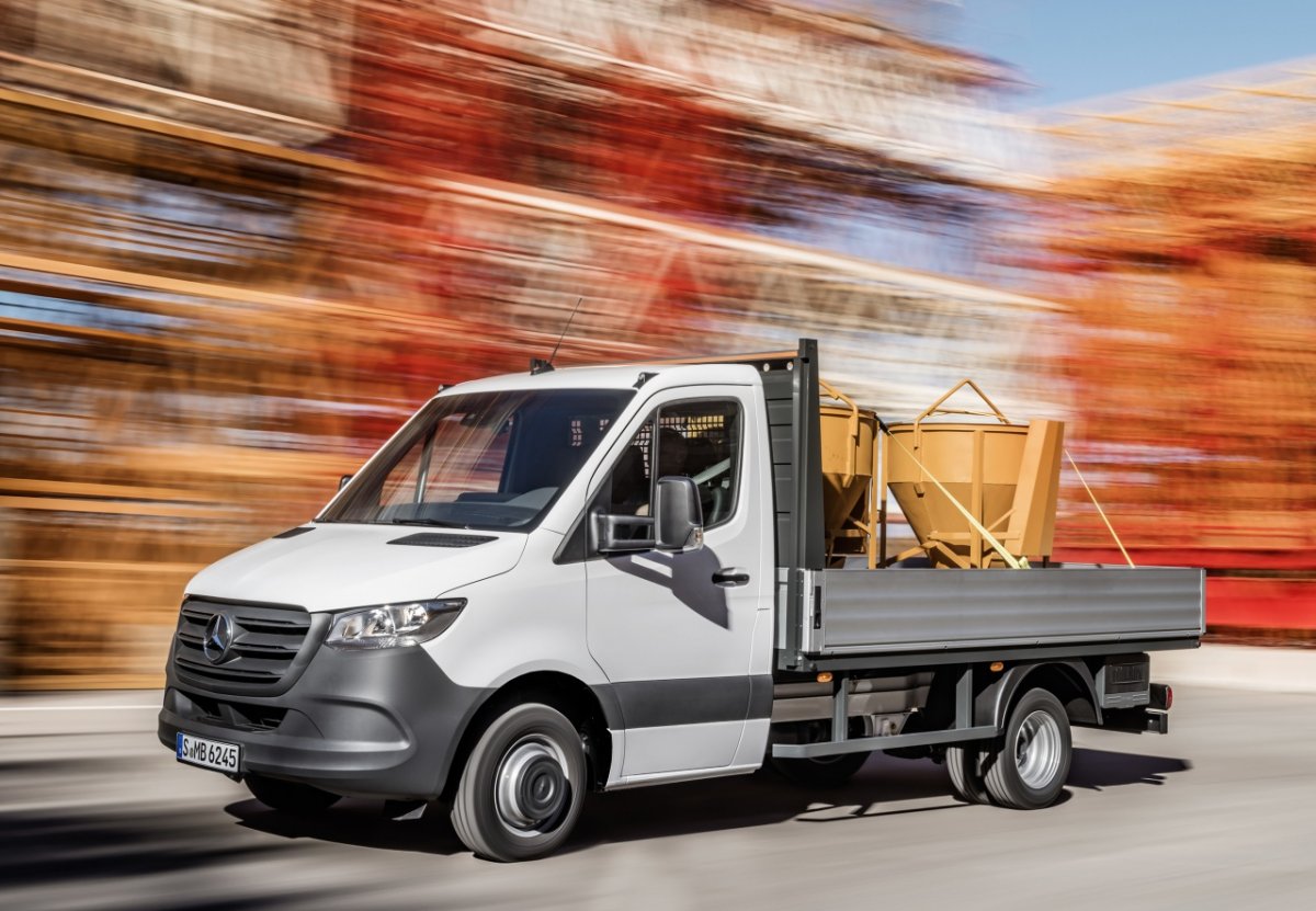 Mercedes-Benz Sprinter бортовой грузовой 2020