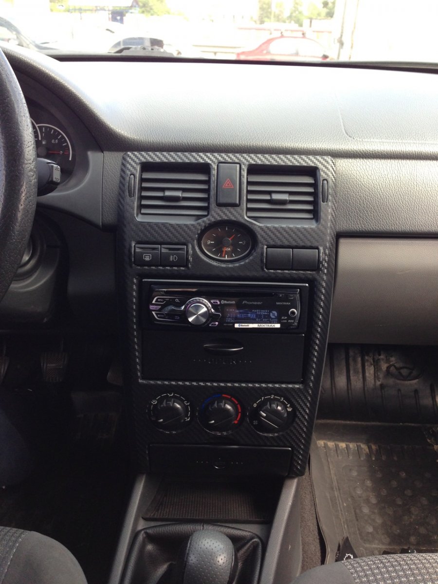 Lada Priora 2171 салон