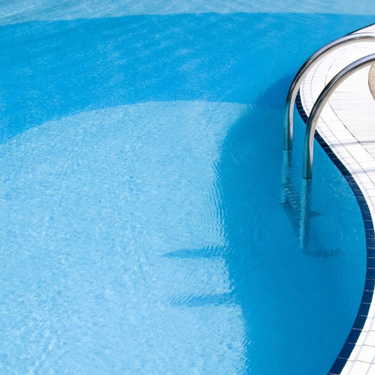 Concrete Pool costs at a glance: