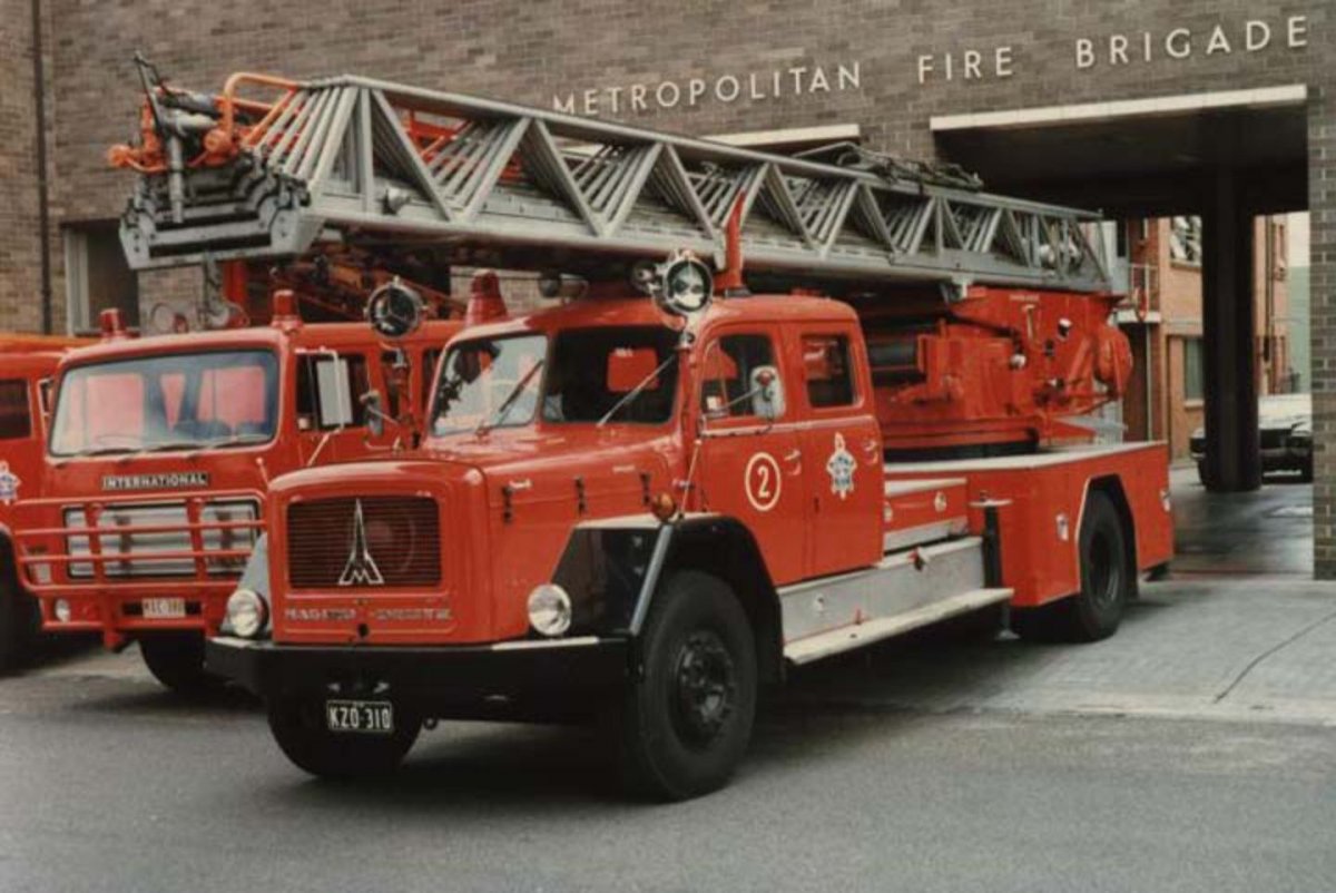 Magirus DLK 23-12