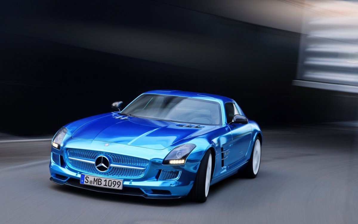 Mercedes-Benz SLS AMG голубой