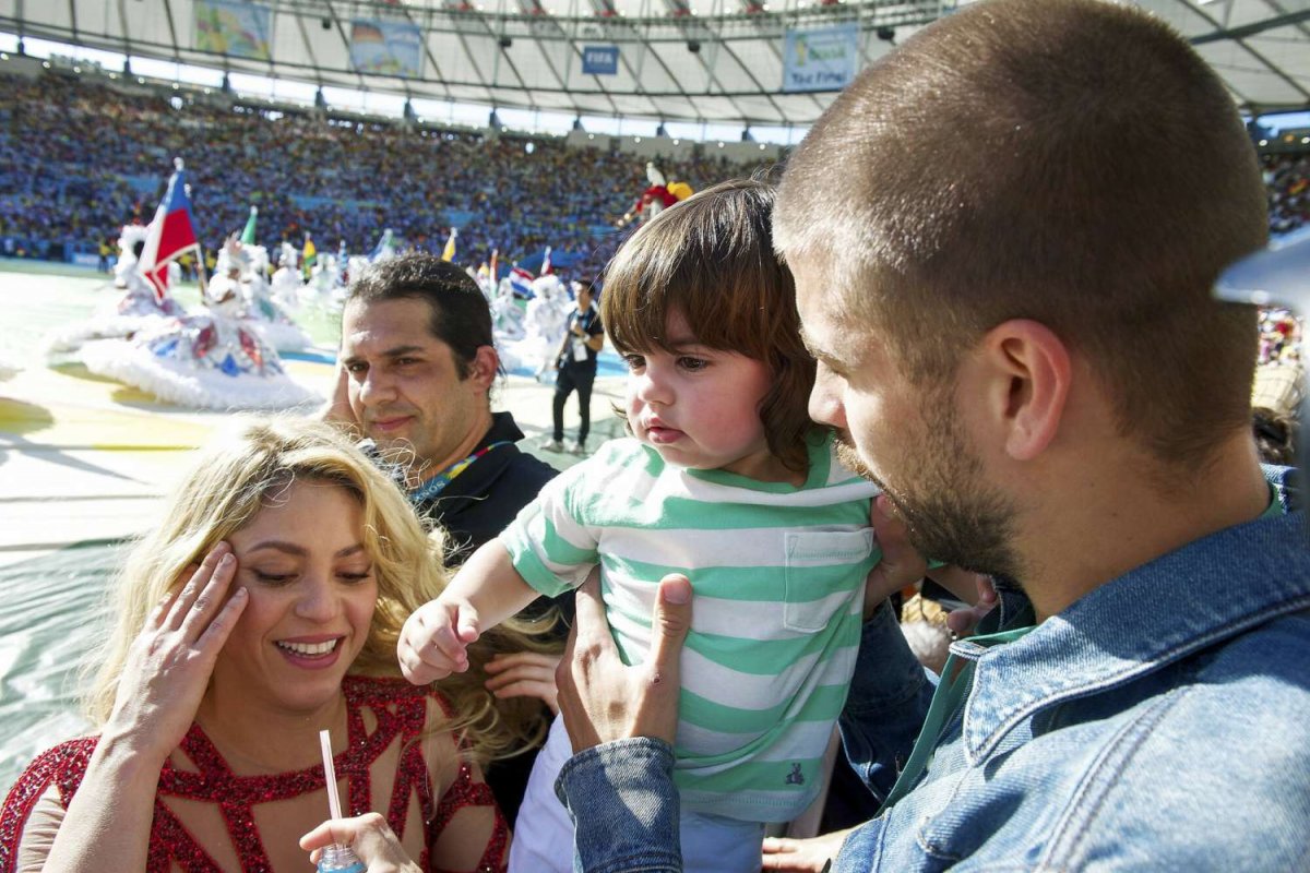 Shakira семья с мужем