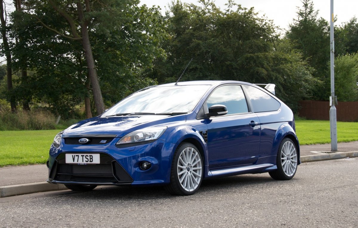 Ford Focus Blue