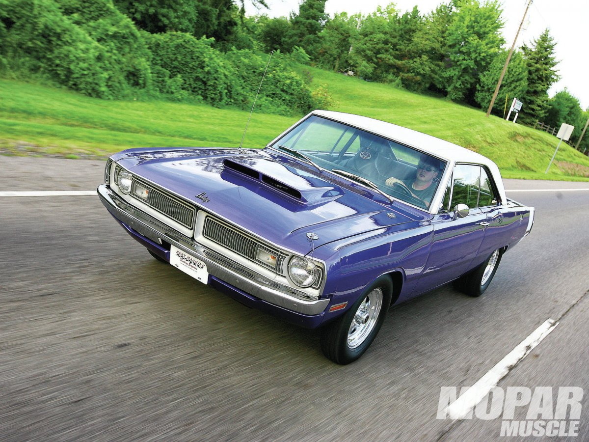 Dodge Dart swinger 1973