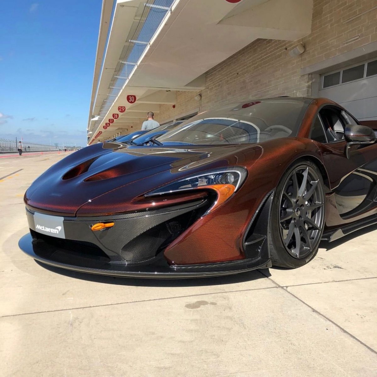 MCLAREN p1