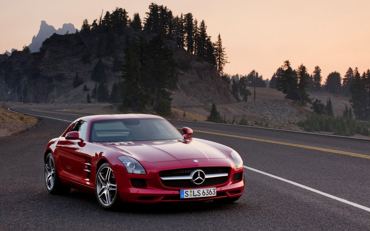 Мерседес SLS AMG 2021