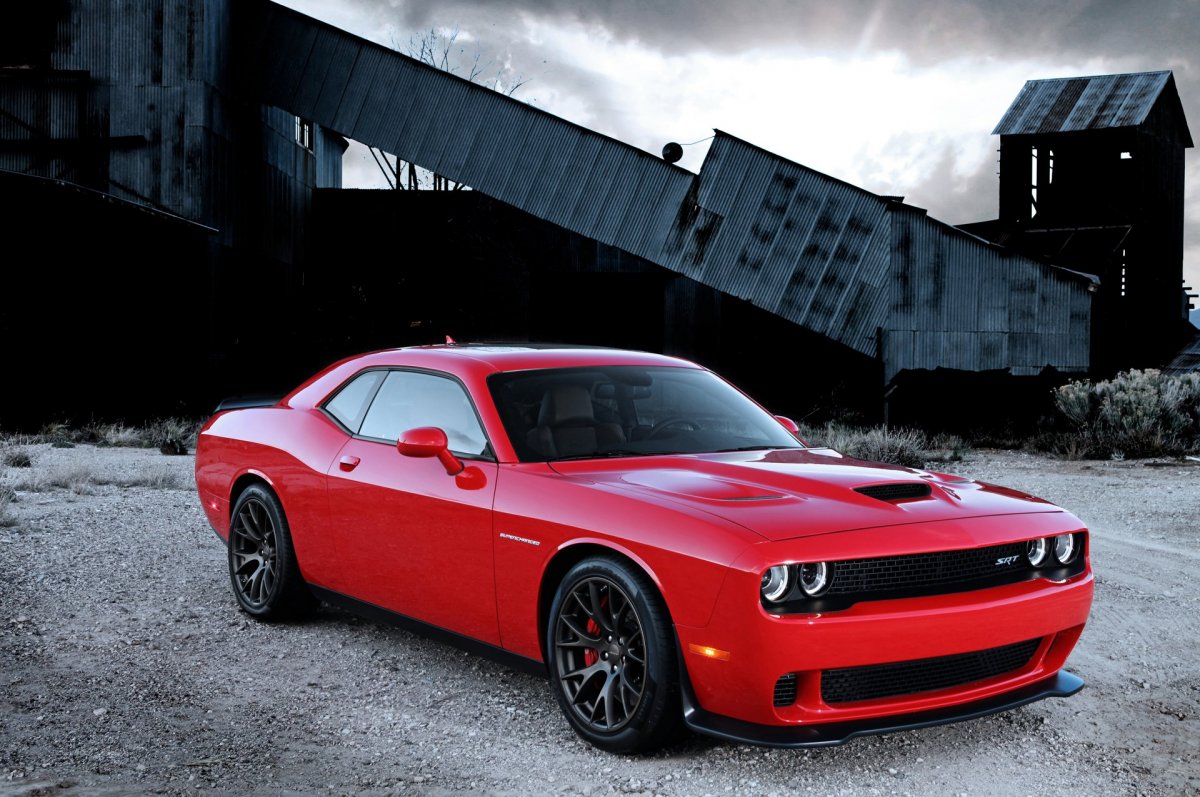 Dodge Challenger srt Hellcat