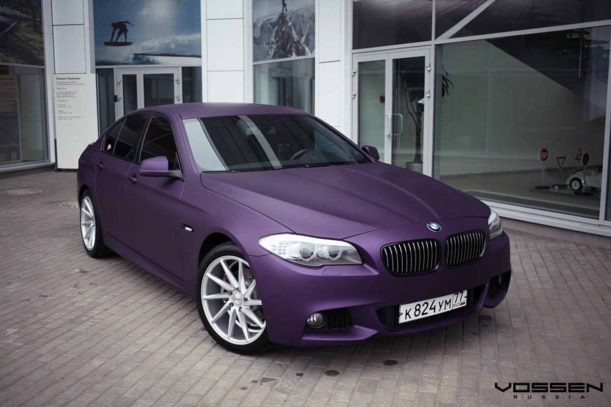 BMW m5 f10 фиолетовая