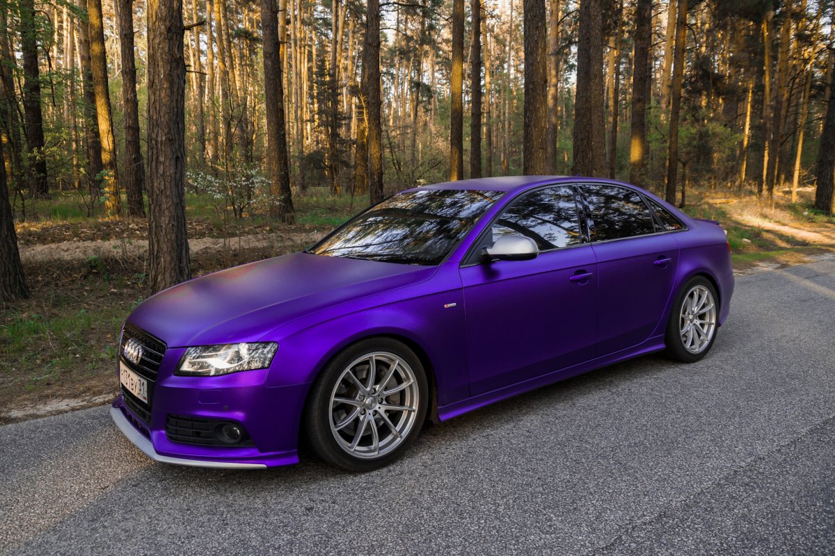 Лада Приора седан фиолетовый