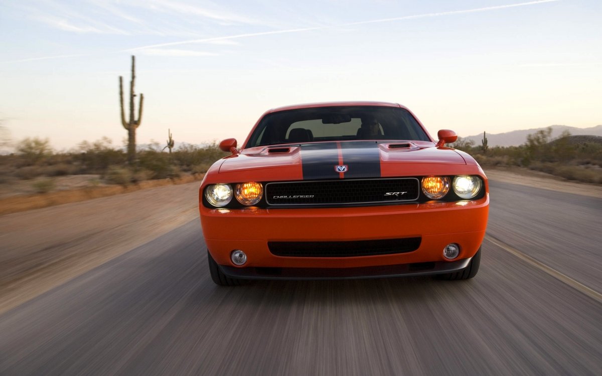 Dodge Challenger srt8 2014