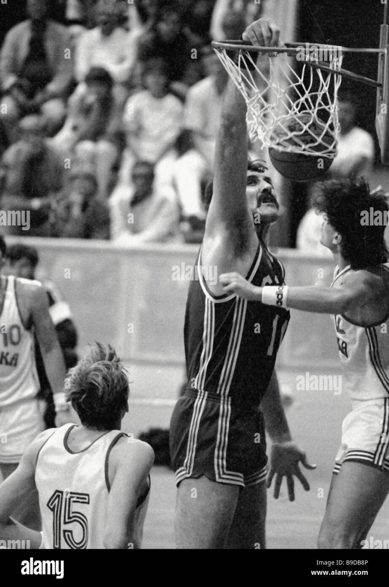 Владимир Ткаченко баскетбол
