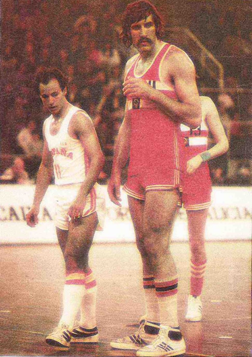Владимир Петрович Ткаченко баскетболист